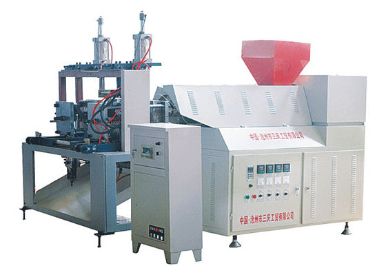 CE STNC Reciprocating Plastic Blow Molding Machine 40kg / H