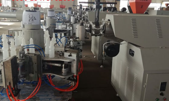 LDPE 1 Liter Blow Moulding Machine 2000kg 8 Stasiun Pembuatan Botol Pvc