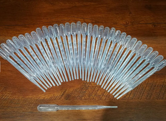 Pipet Penetes 4 Cetakan Rotary Blow Moulding Machine 500mL HDPE Blow 70kg/H