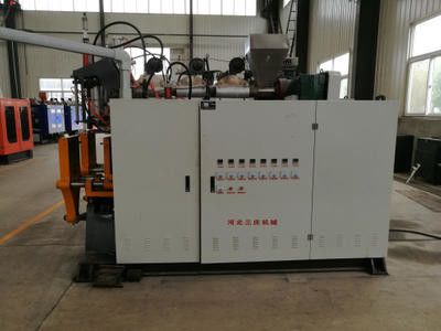 Mesin Blow Moulding Botol Otomatis TPU 5 Liter 70kg / H 3.5 * 2.1 * 2.2m