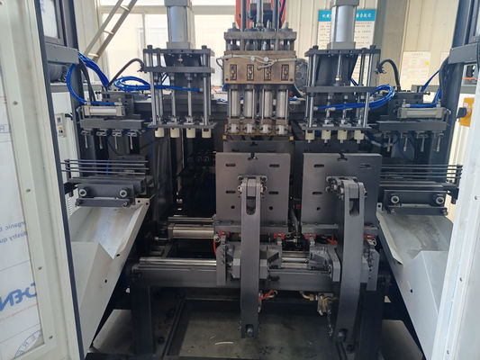 4 Rongga Mesin Blow Moulding Stasiun Ganda Otomatis Untuk Botol
